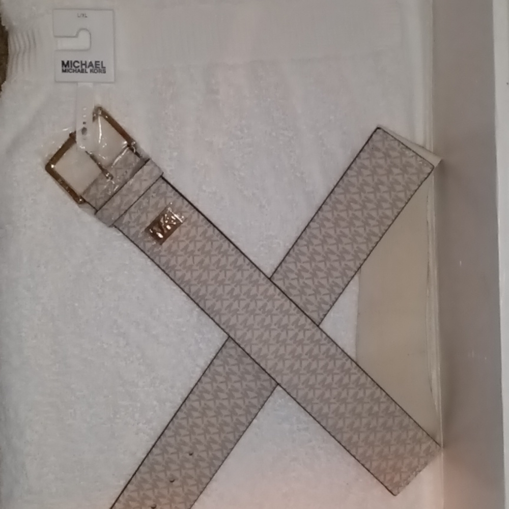 Michael kors belt